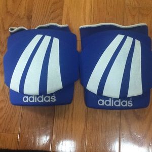 Volleyball knee pad